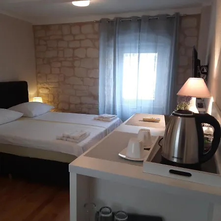 No3 Trogir